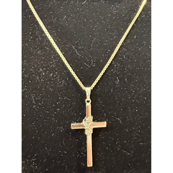 Jewelry - Gold Tone Cross Pendant Necklace Textured Center Wrap Detail Box Chain Religious